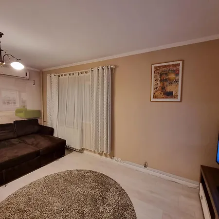 Tourist Good Location Caramfil Appartement Boekarest